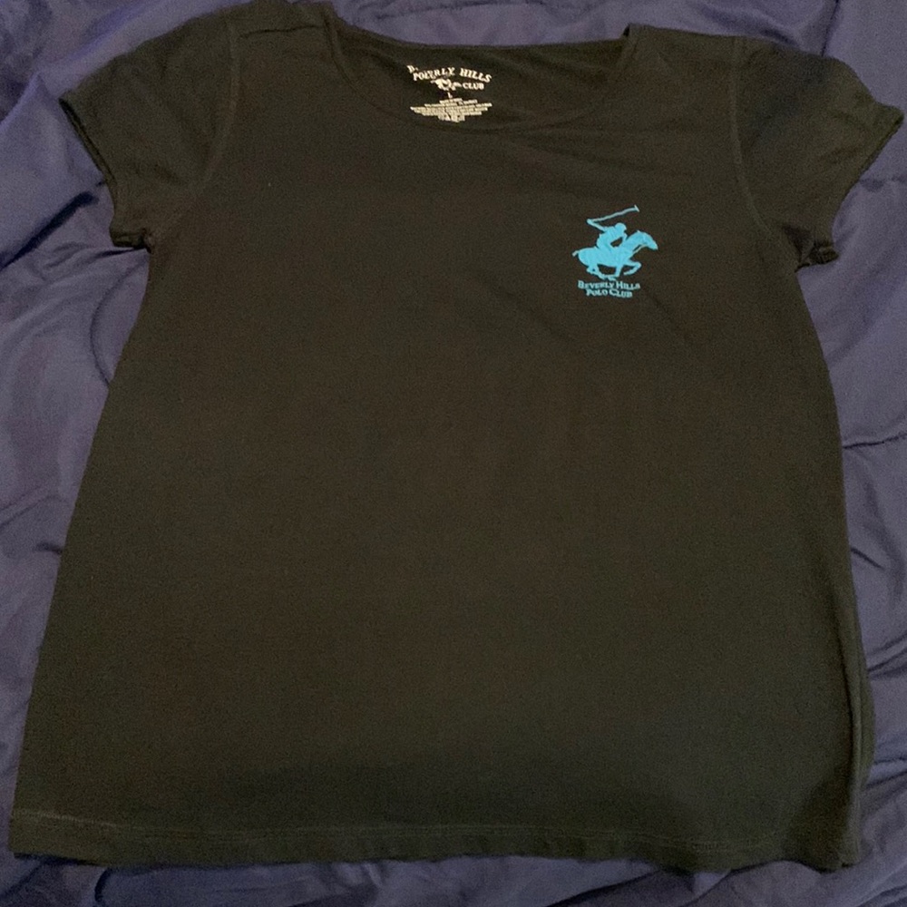 This is a Beverly hills polo club shirt, Its very comfortable!! Its a Large